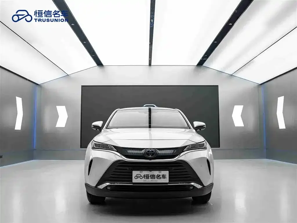 Toyota Harrier — фото 5