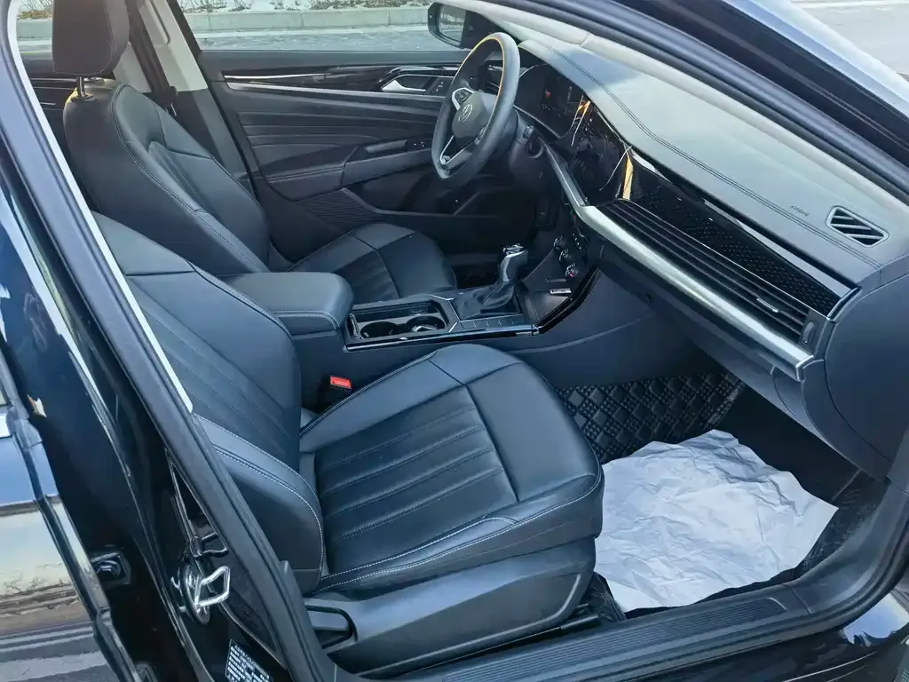 Volkswagen Passat — фото 3