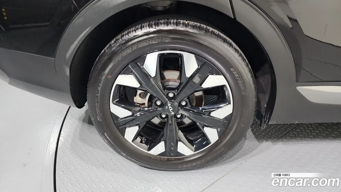 Kia Sportage — фото 5