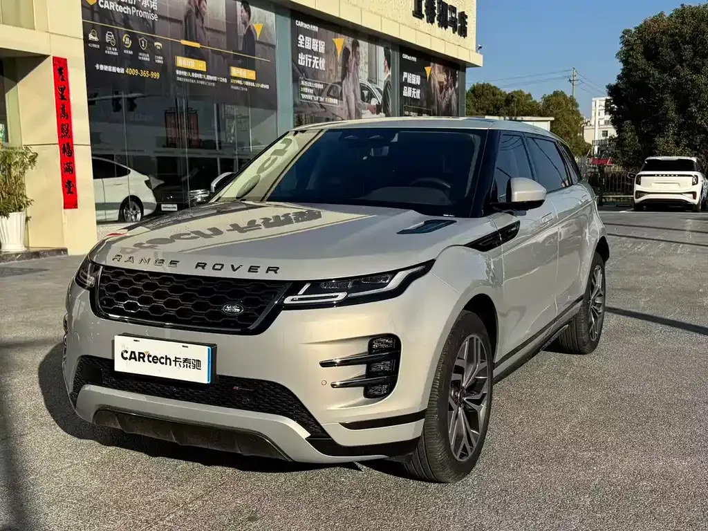 Land Rover Evoque — фото 1