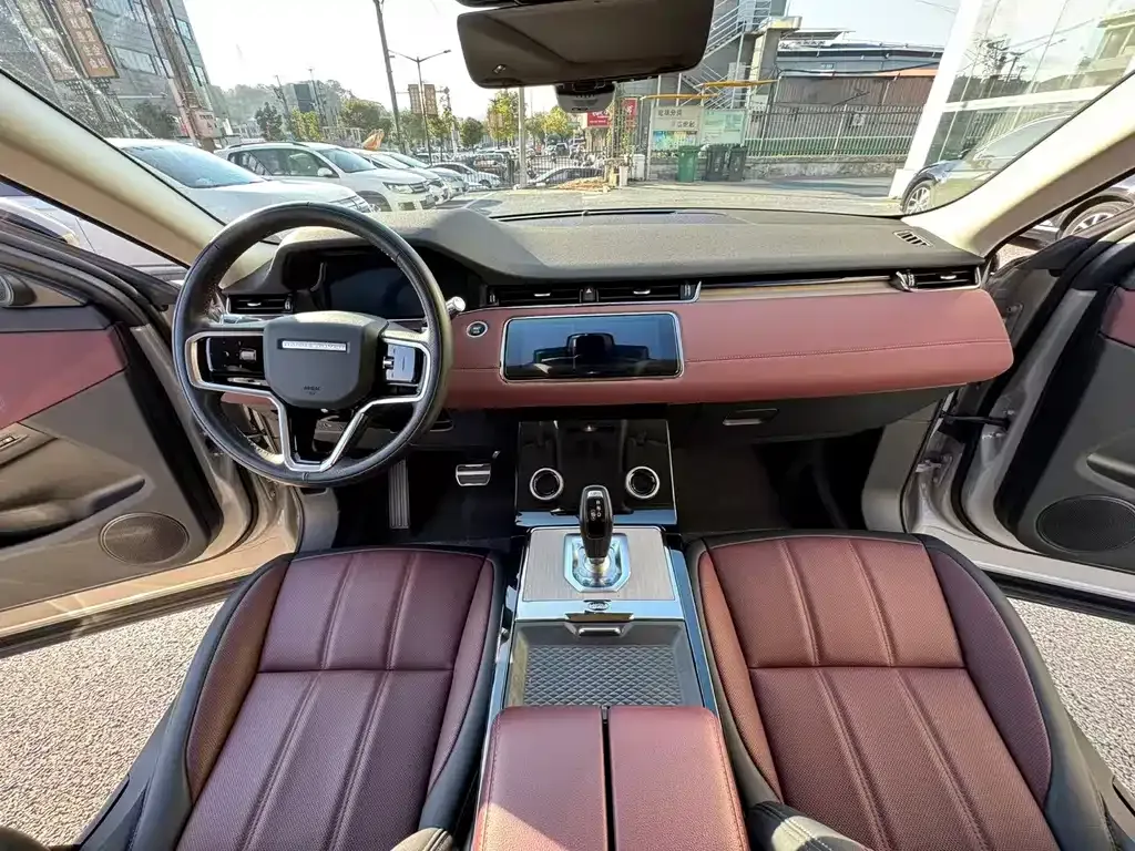 Land Rover Evoque — фото 7