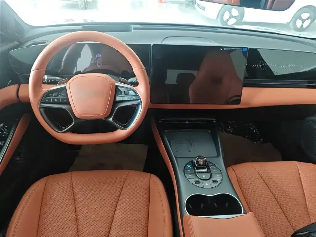 BYD Seal — фото 7