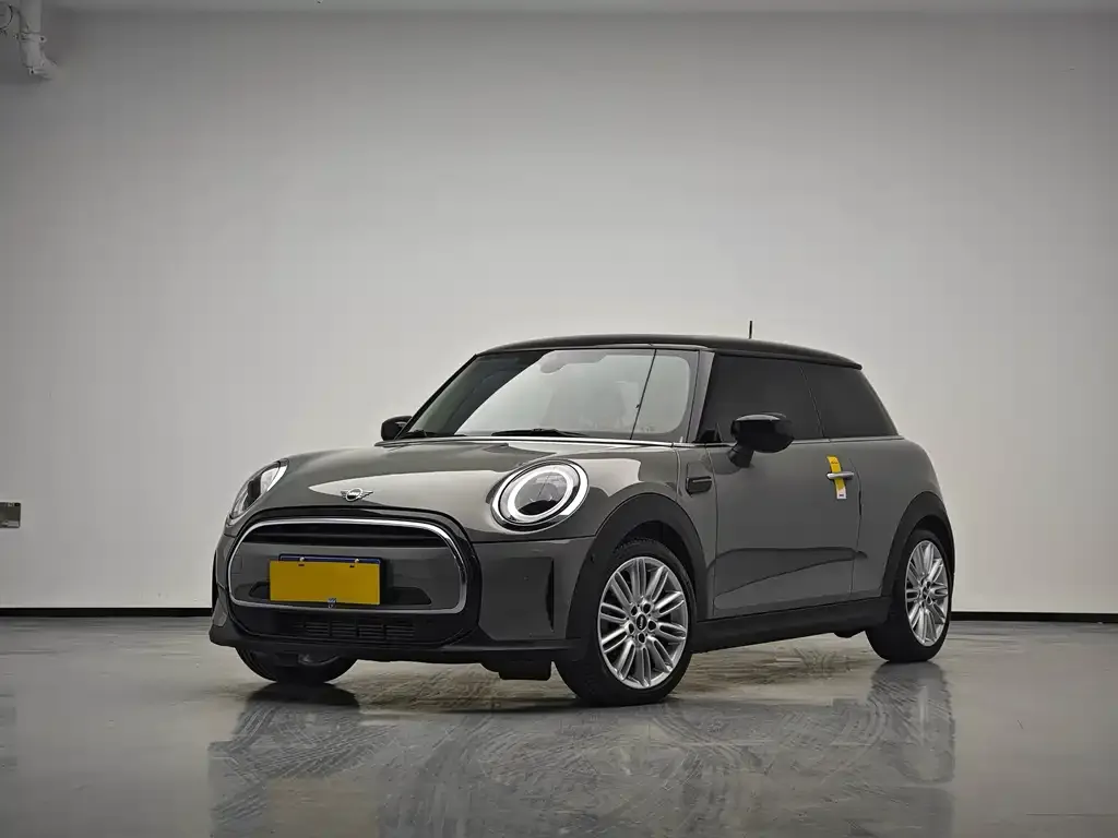 MINI Cooper (3-door) — фото 1