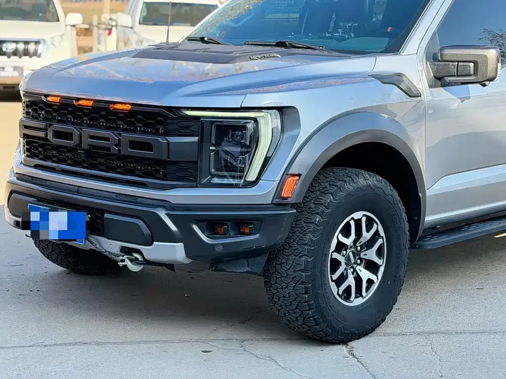 Ford F-150 Raptor — фото 10
