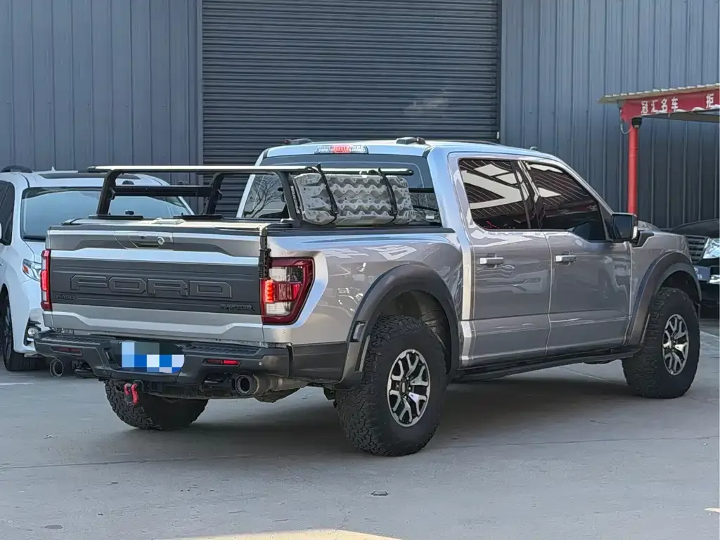 Ford F-150 Raptor — фото 7