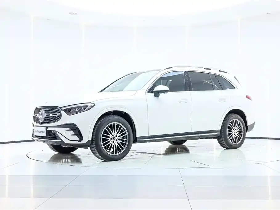 Mercedes-Benz GLC — фото 1