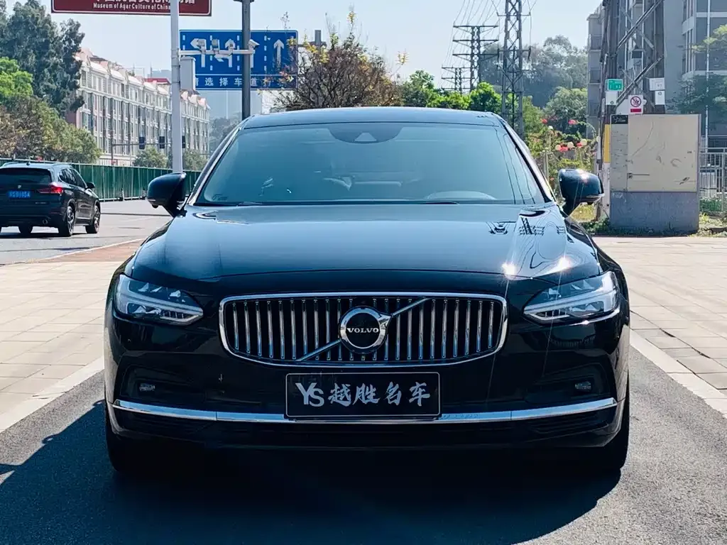 Volvo S90 — фото 4