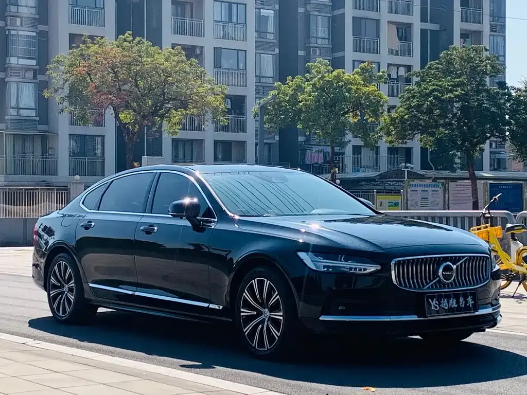 Volvo S90 — фото 6