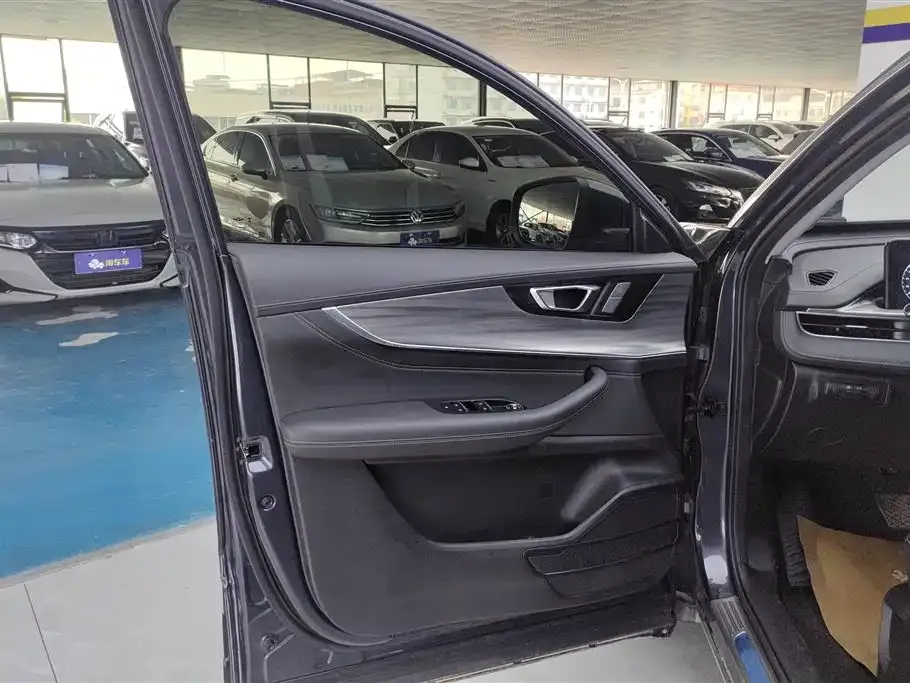 Chery Tiggo 8 PLUS — фото 7
