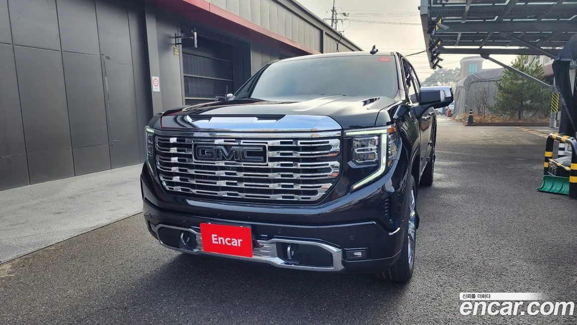GMC Sierra — фото 8