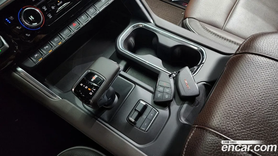 GMC Sierra — фото 9