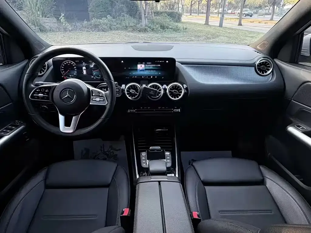 Mercedes-Benz GLA — фото 5