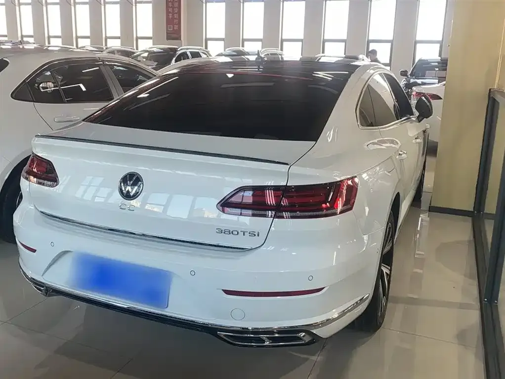Volkswagen CC — фото 4