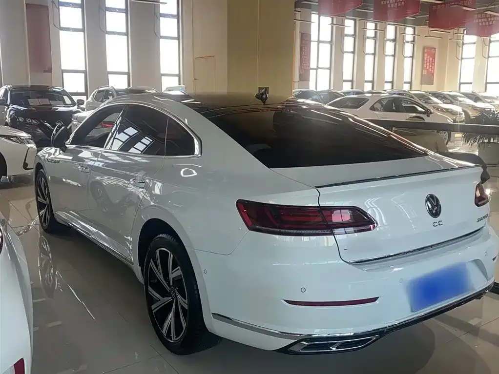 Volkswagen CC — фото 7