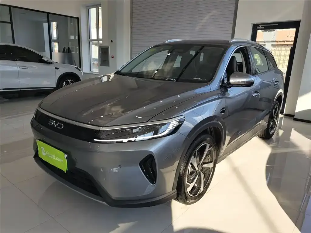 BYD Seal 05 DM-i — фото 2