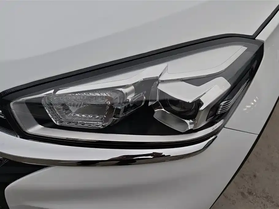 Chery Tiggo 8 — фото 2