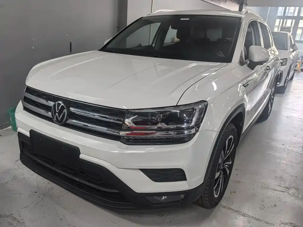 Volkswagen Tharu — фото 1