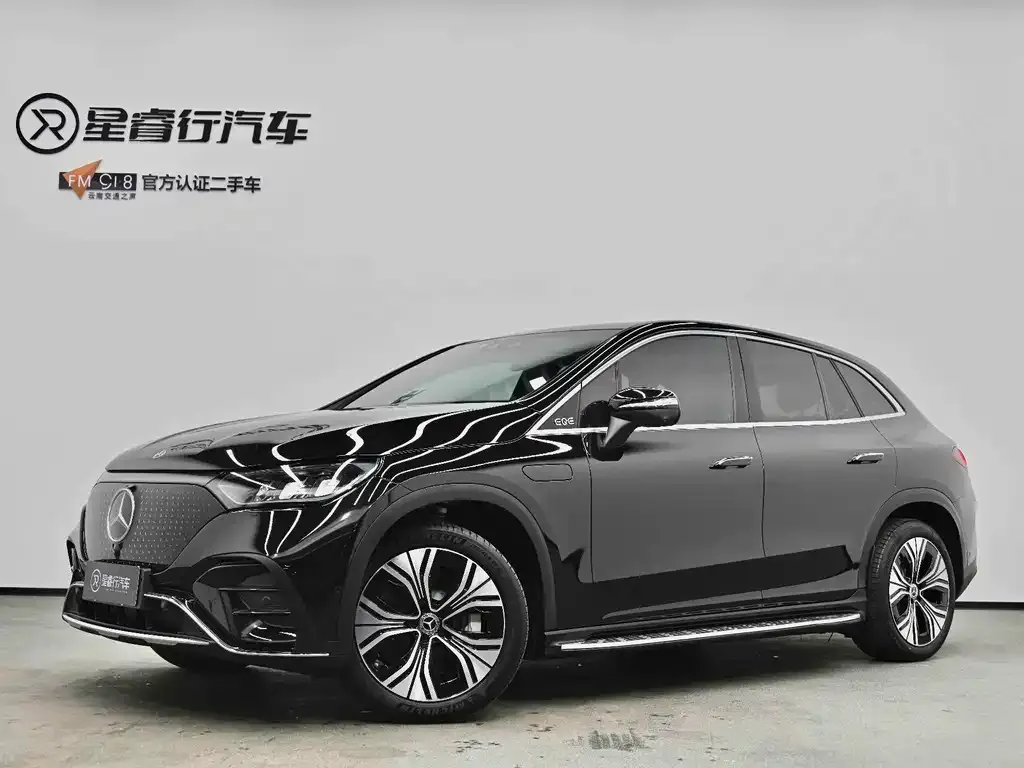Mercedes-Benz EQE SUV — фото 1