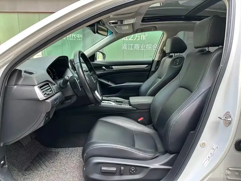 Honda Accord — фото 3