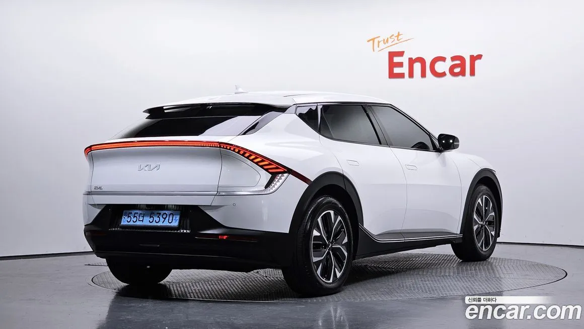 Kia EV6 — фото 3