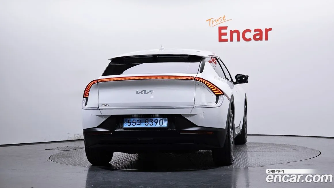 Kia EV6 — фото 2