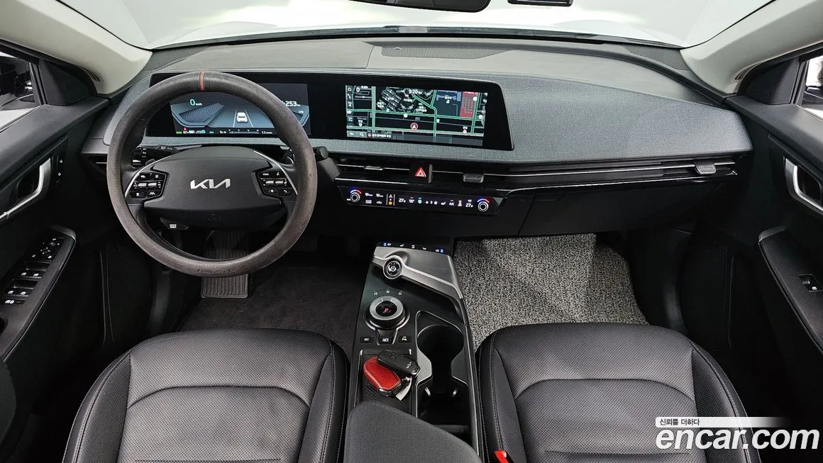 Kia EV6 — фото 6