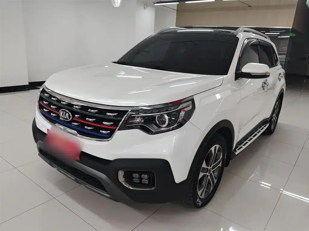 Kia Sportage — фото 1