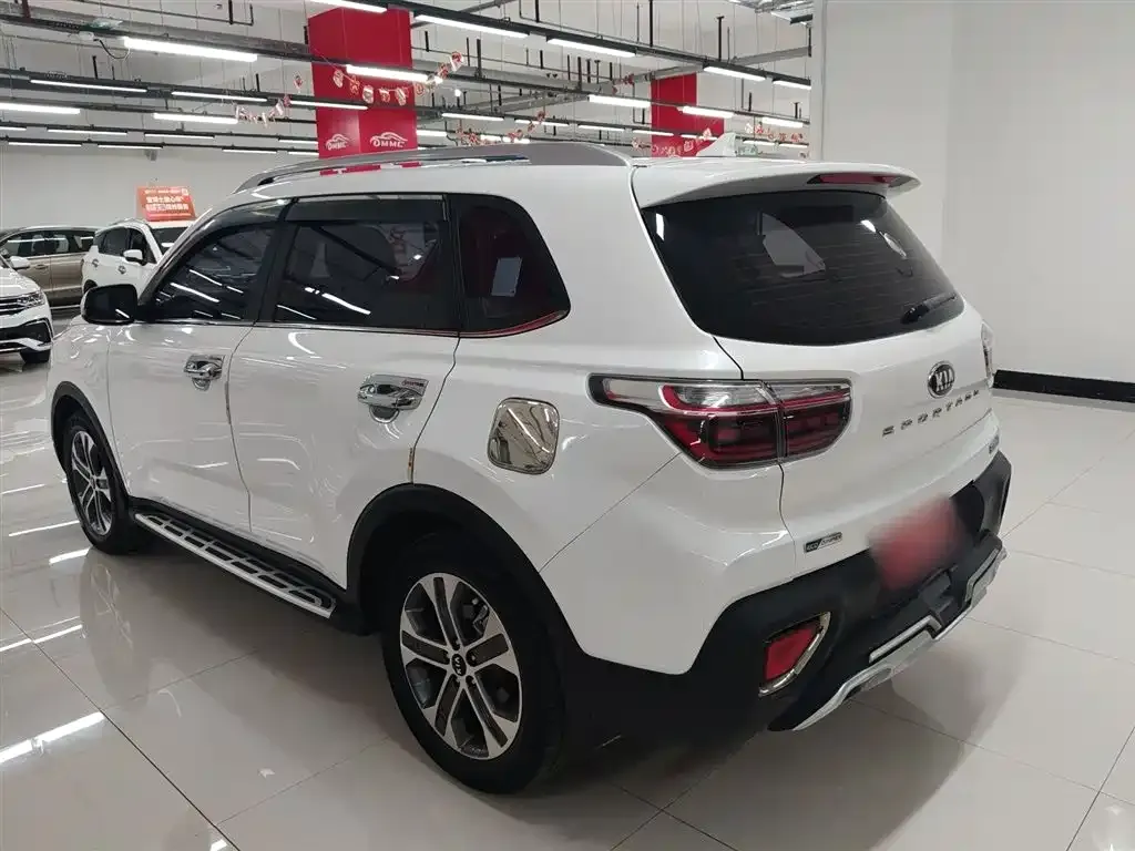 Kia Sportage — фото 5