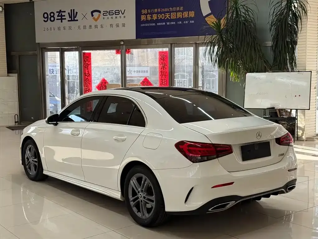 Mercedes-Benz A-Class — фото 10