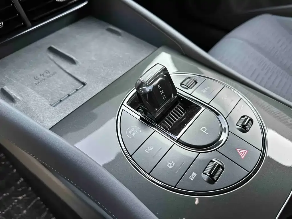 BYD Seal 06GT — фото 2