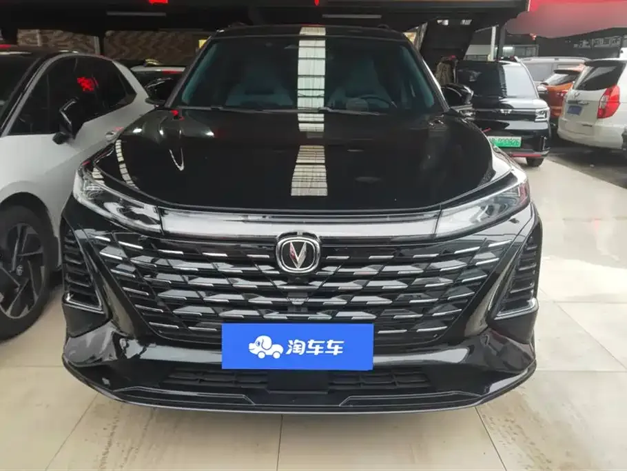 Changan CS75PLUS — фото 4