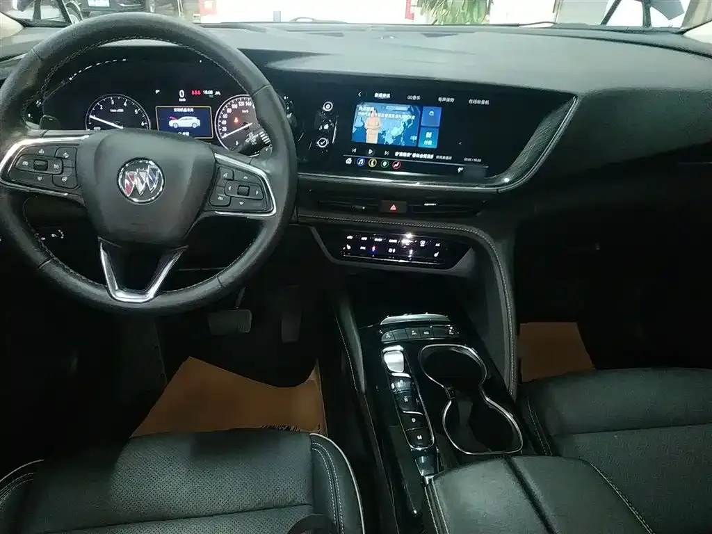 Buick Envision Plus — фото 4