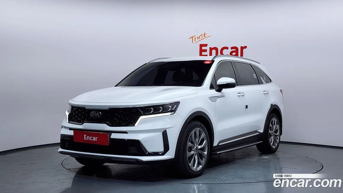 Kia Sorento — фото 1