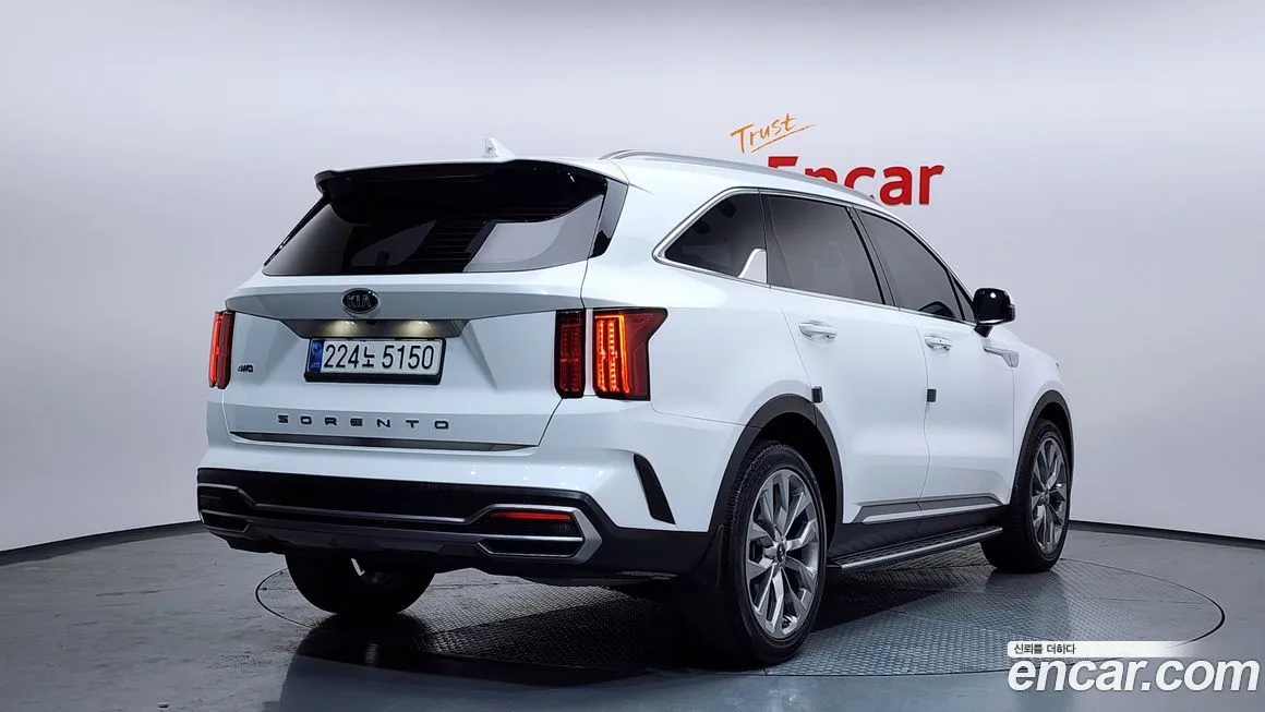 Kia Sorento — фото 3
