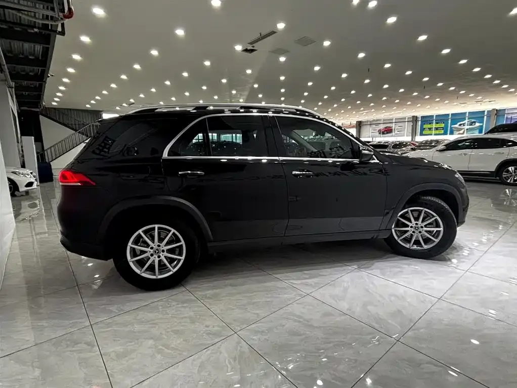 Mercedes-Benz GLE — фото 9