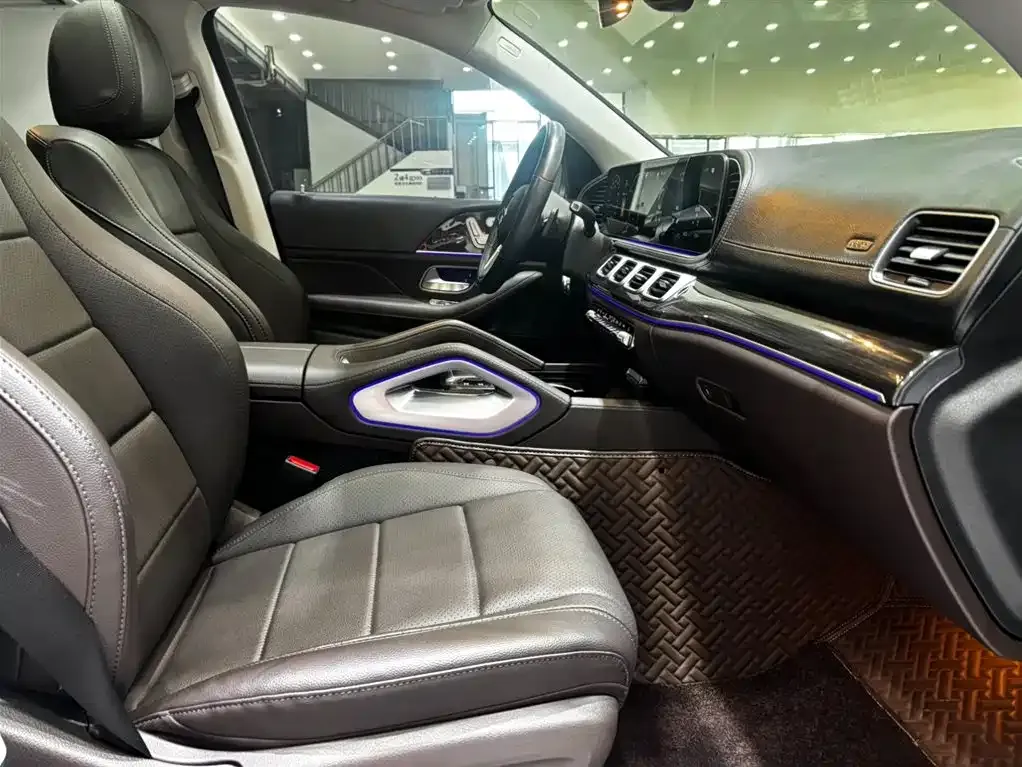 Mercedes-Benz GLE — фото 7