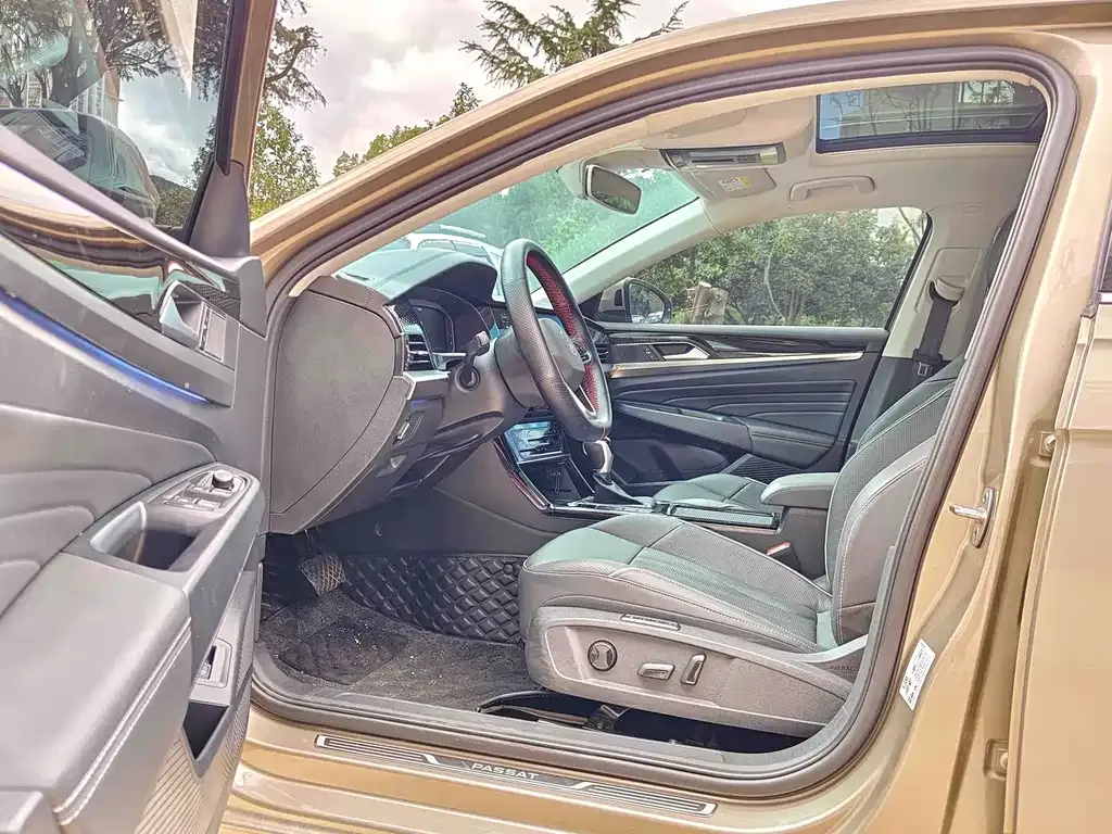 Volkswagen Passat — фото 10