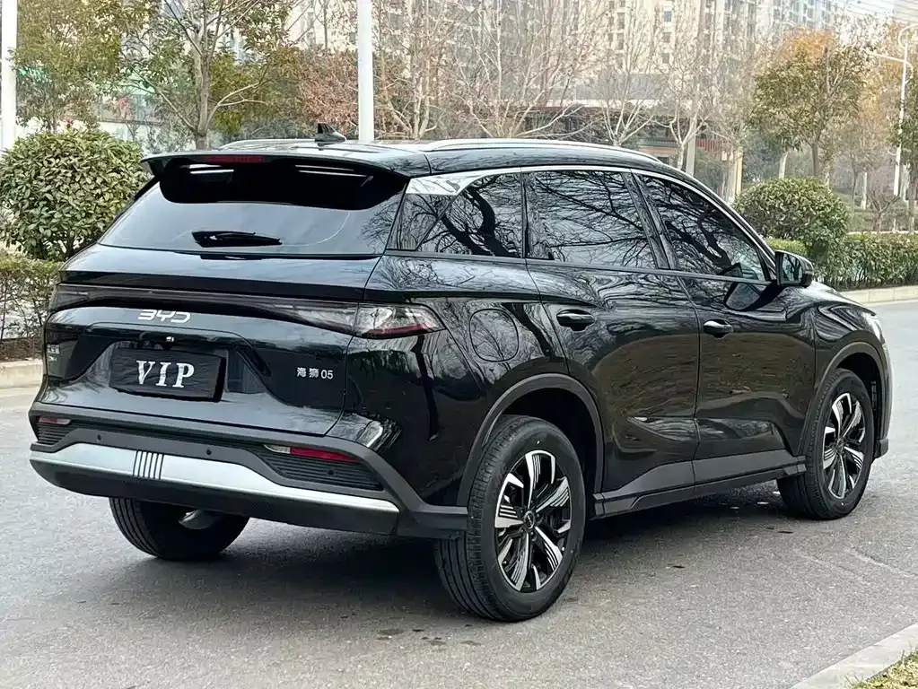 BYD Seal 05 DM-i — фото 8