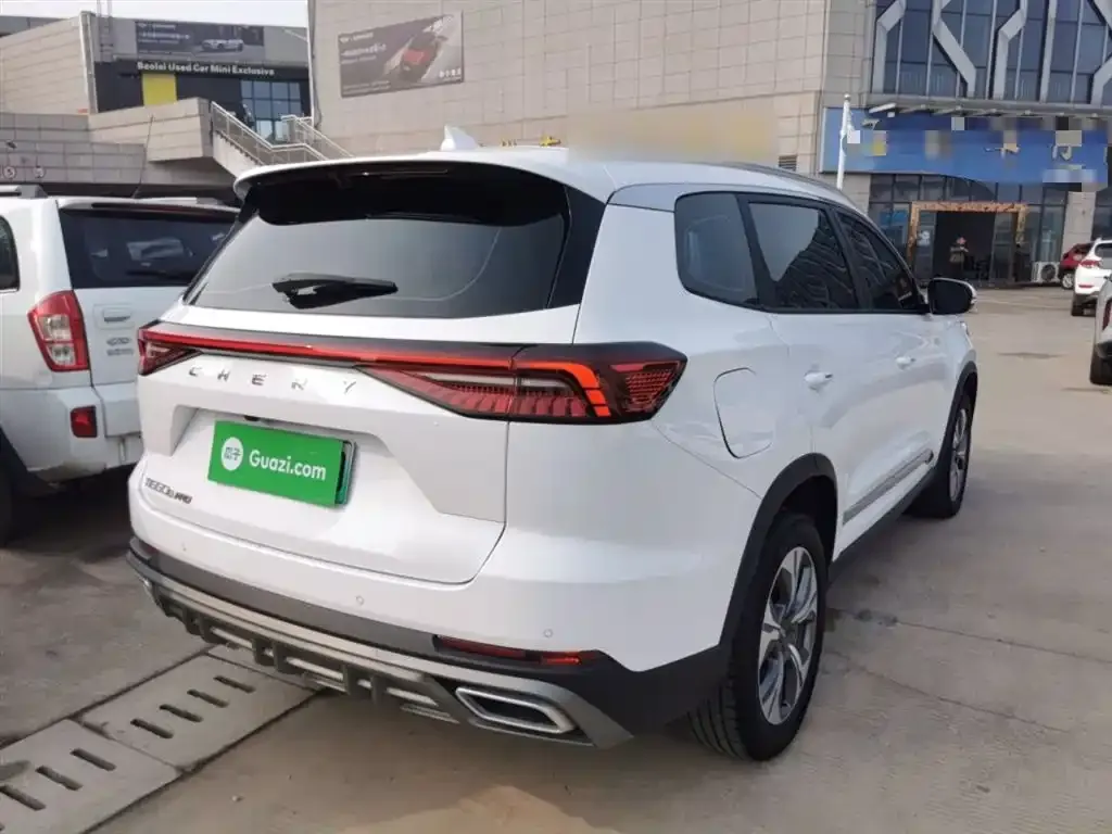 Chery Tiggo 8 PRO NEV — фото 8