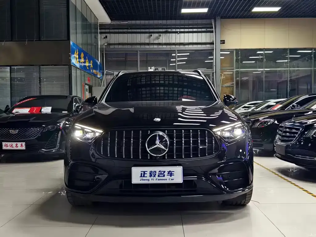 Mercedes-Benz GLC AMG — фото 10