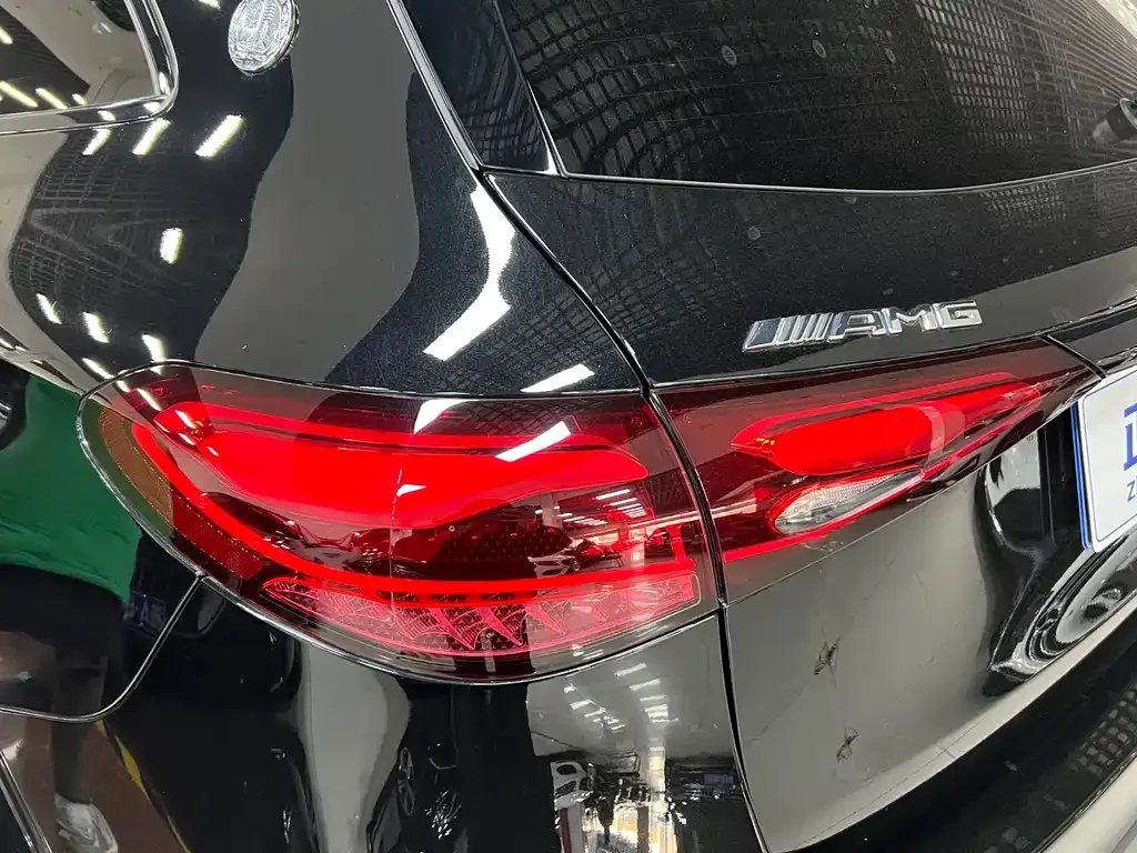 Mercedes-Benz GLC AMG — фото 3