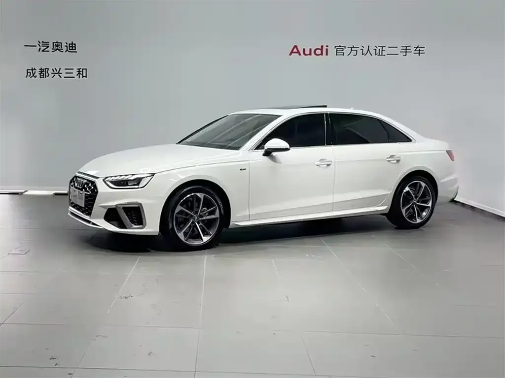 Audi A4L — фото 1