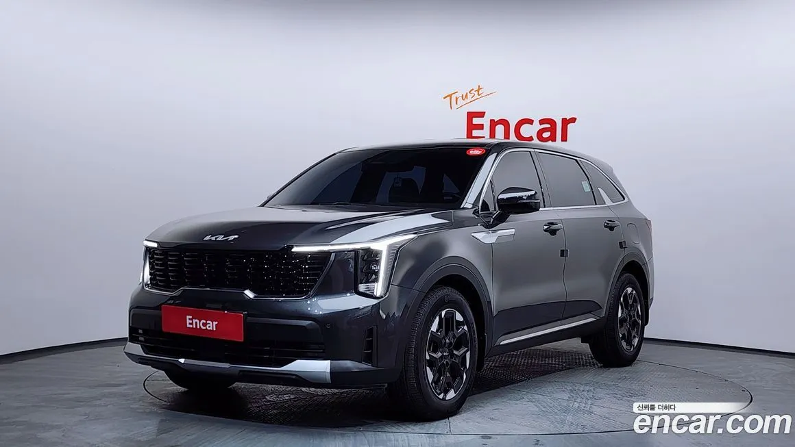 Kia Sorento — фото 1