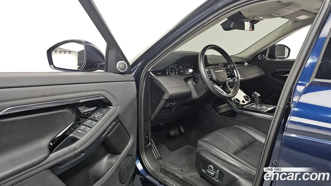 Land Rover Range Rover Evoque — фото 2