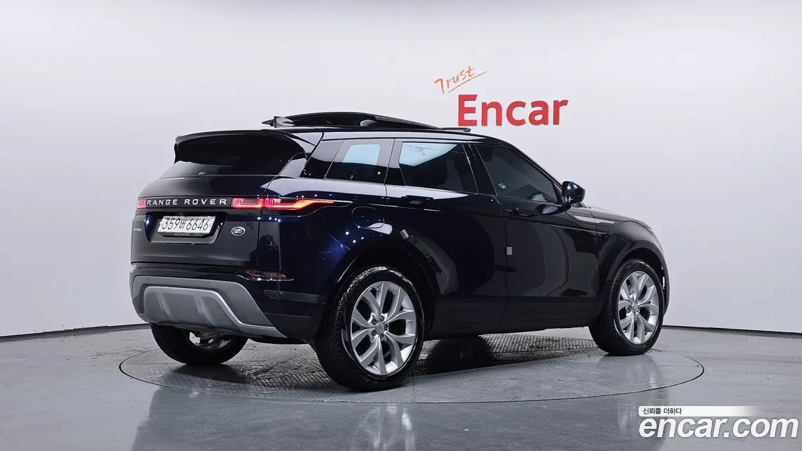 Land Rover Range Rover Evoque — фото 4