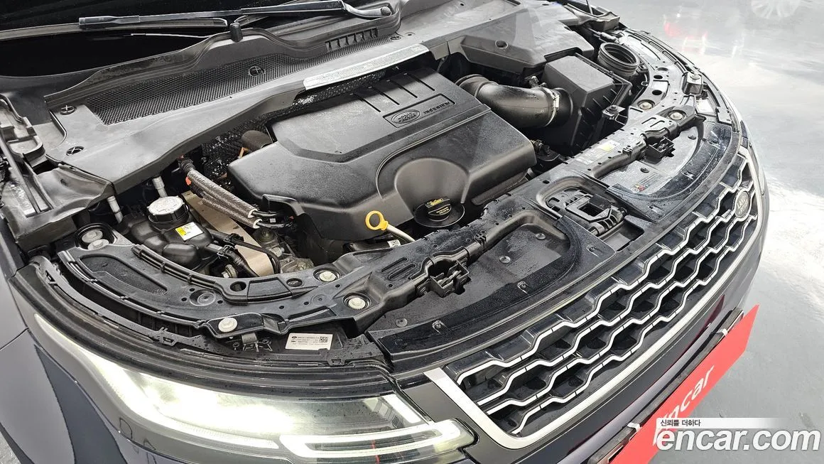 Land Rover Range Rover Evoque — фото 10