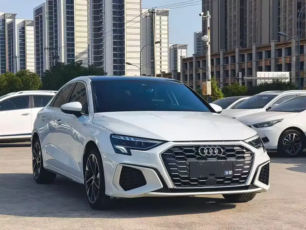 Audi A3 — фото 3