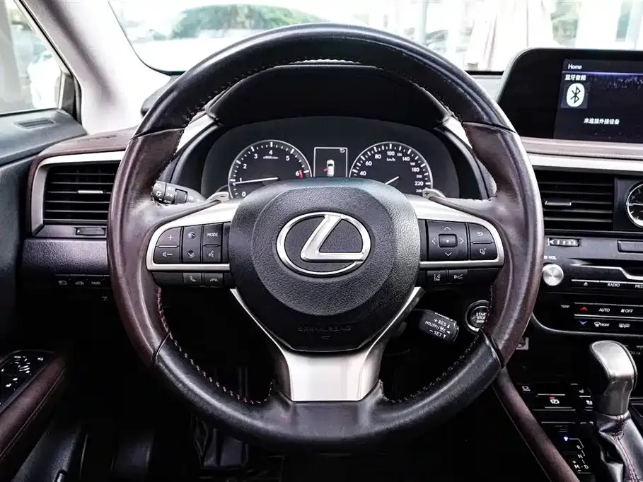 Lexus RX — фото 6