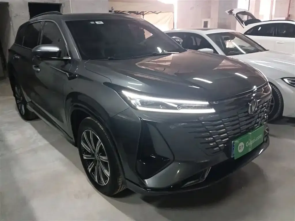 Changan CS75PLUS — фото 2