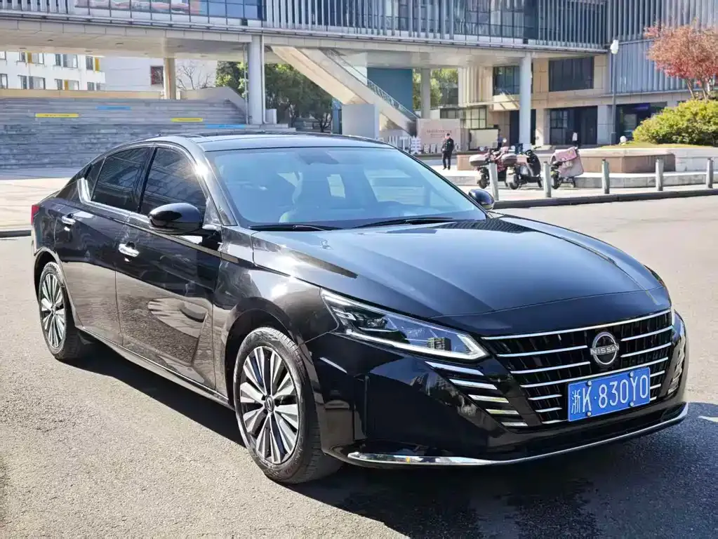 Nissan Teana — фото 5